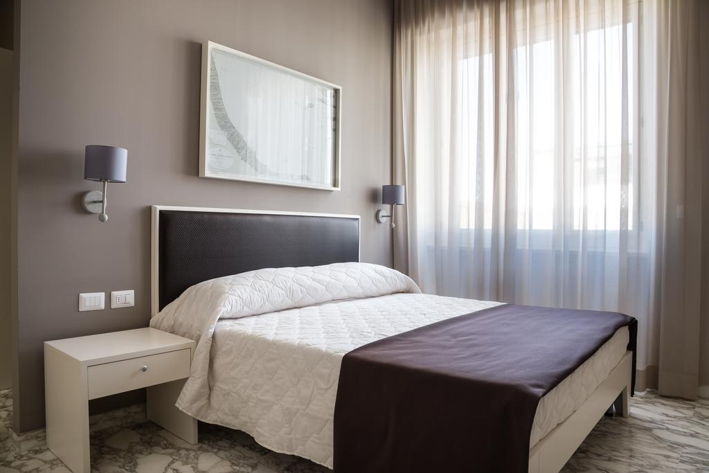 Faro Bianco Gallipoli - Suites & Apartments Экстерьер фото