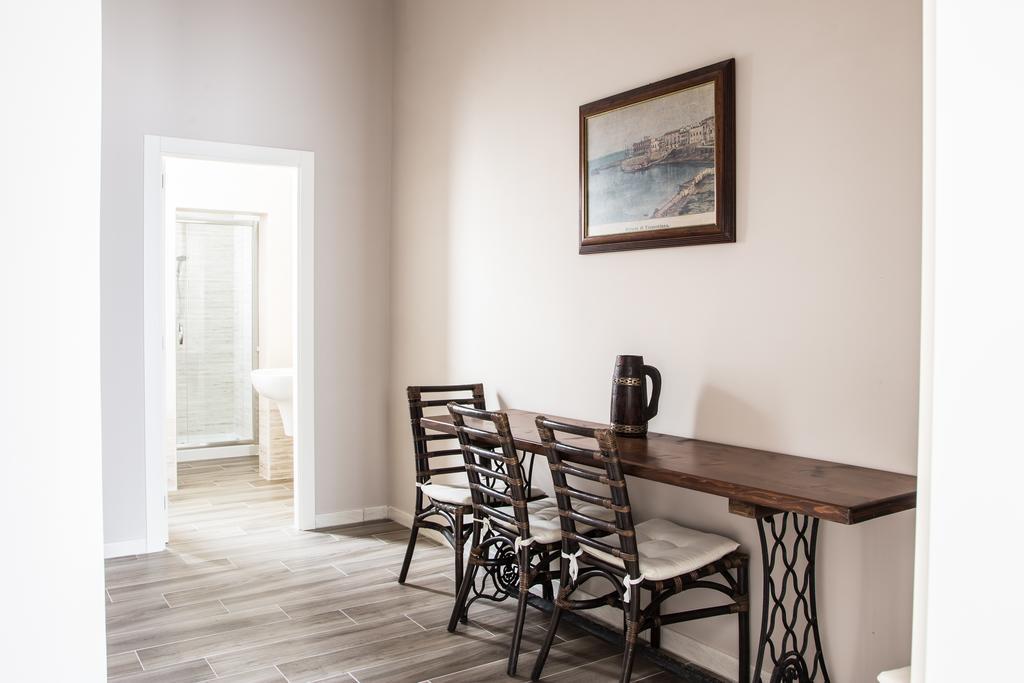 Faro Bianco Gallipoli - Suites & Apartments Экстерьер фото