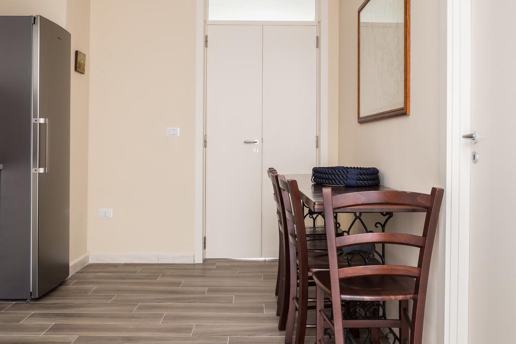 Faro Bianco Gallipoli - Suites & Apartments Экстерьер фото